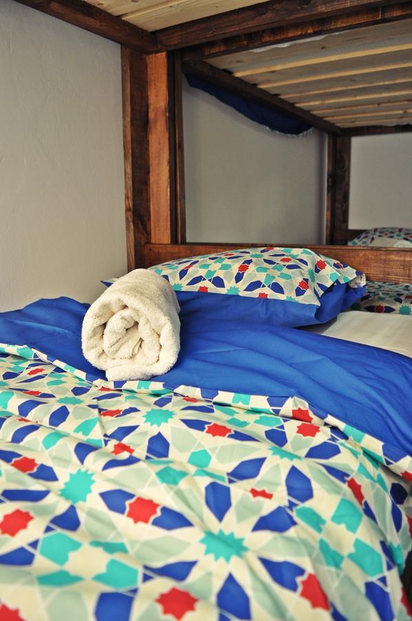 Globe Hostel Бухарест Екстер'єр фото